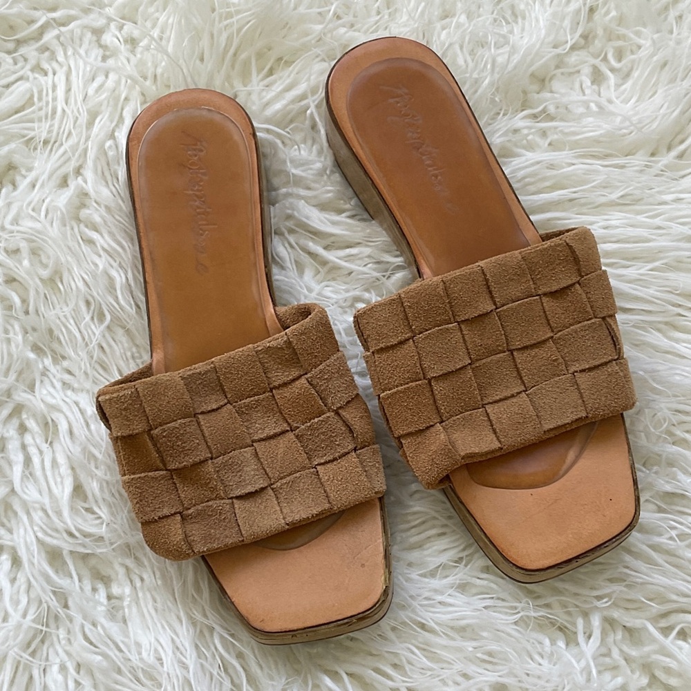FREE PEOPLE Brown Woven Suede Sandals